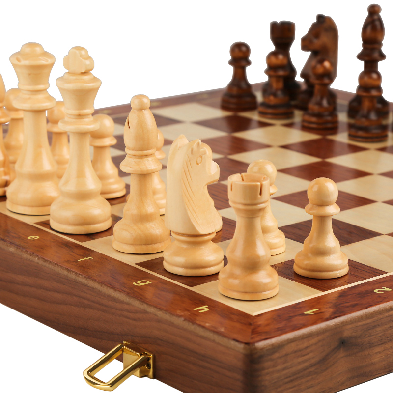 Chess Set Top Grade Wooden Fol - огляд і ціна Board Game Yearbook