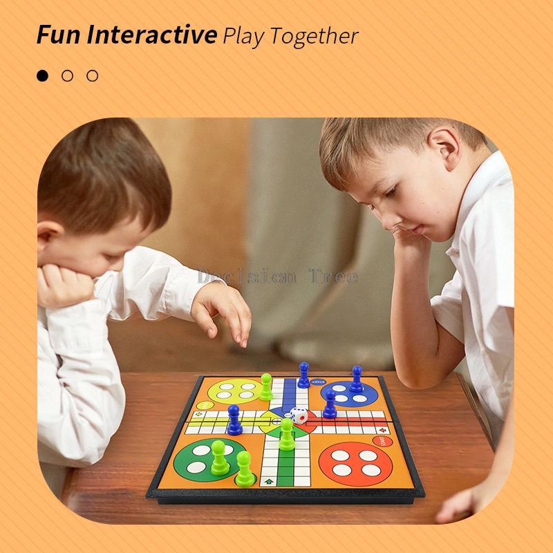 2025 folding board internation - огляд і ціна Board Game Yearbook