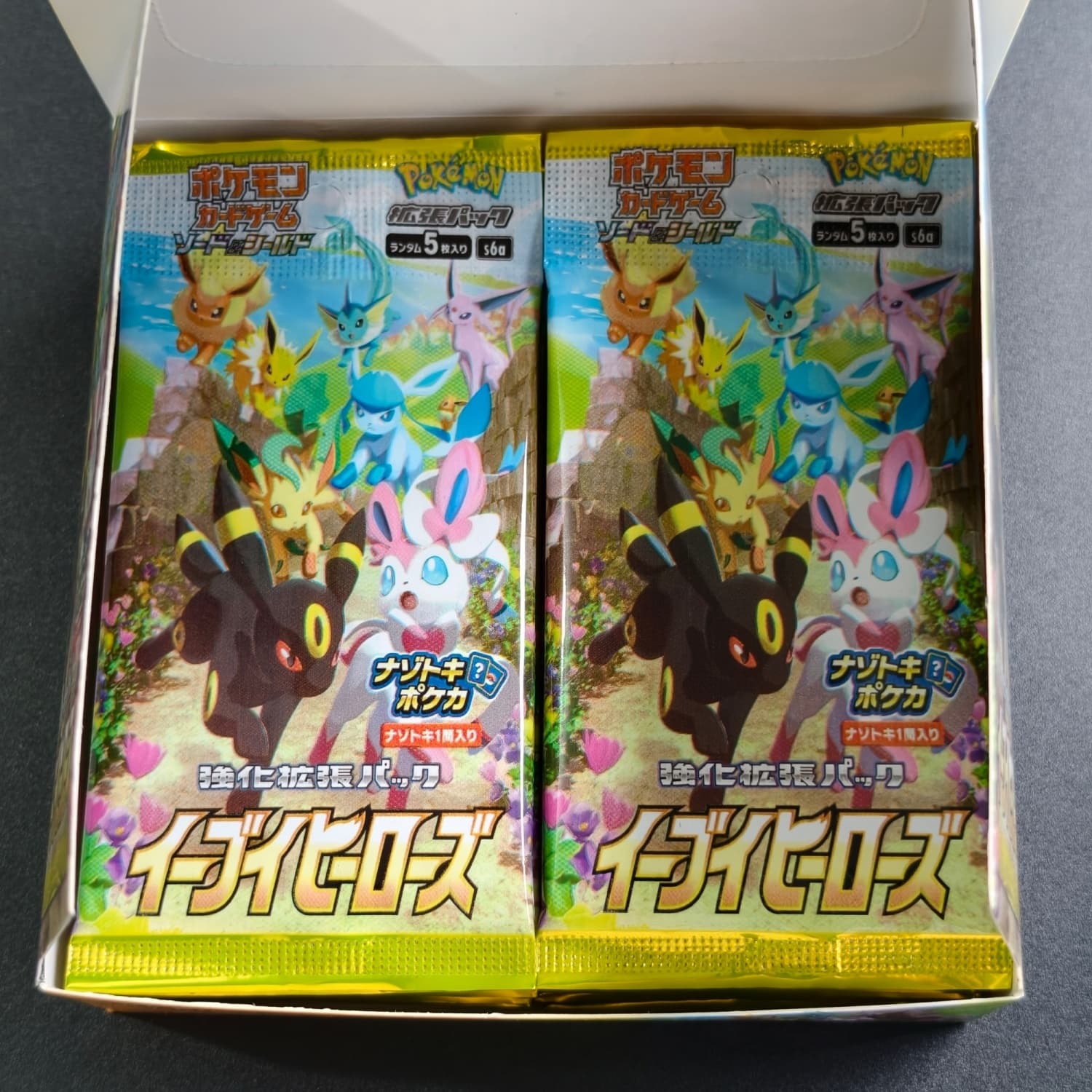1 Box Homemade S6A Eevee Heroe - огляд і ціна Board Game Japan